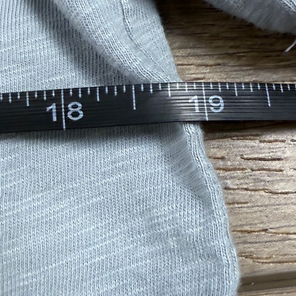 Boys's Vineyard Vines Bundle Size XL (18) T-shirt, Long Sleeve, Button Down - Picture 3 of 16